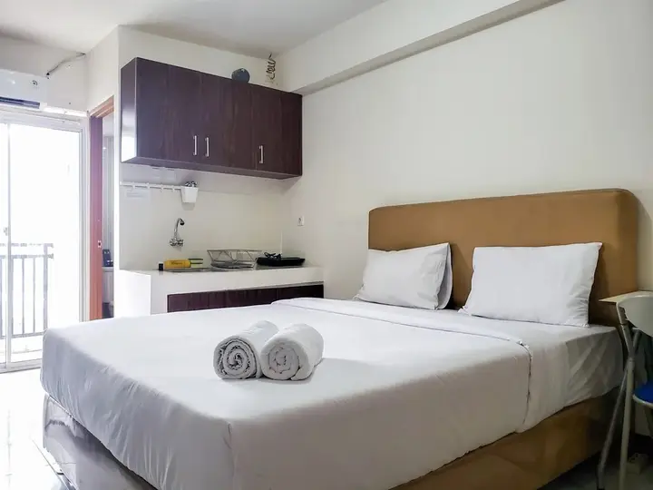 Warm And Cozy Studio At Cinere Resort Apartment — фото 2
