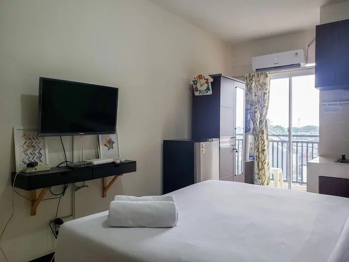 Депок: Warm And Cozy Studio At Cinere Resort Apartment
