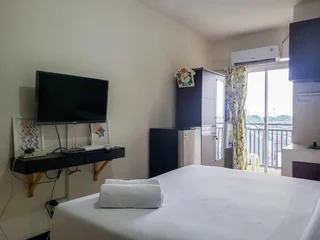 Депок: Warm And Cozy Studio At Cinere Resort Apartment