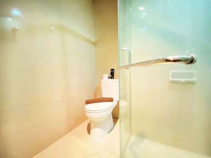 Бандунг: Fancy And Nice Studio At El Royale Apartment