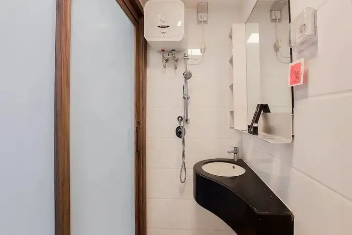 Legok: Stunning And Nice Studio At Sky House Bsd Apartment