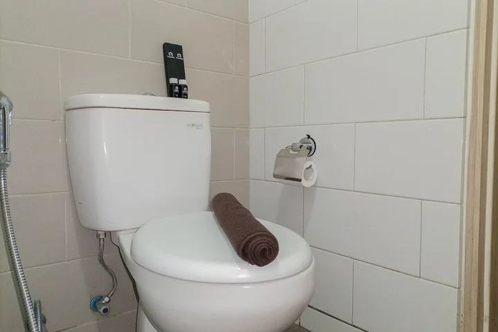 Батуретно: Minimalist Studio Room At Taman Melati Sinduadi Apartment