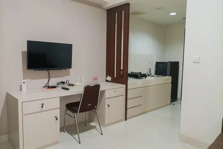 Депок: 1Br With Cozy Design At Uttara The Icon Apartment