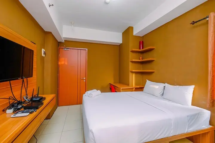 Simple And Homey Studio At Margonda Residence 4 Apartment — фото 3