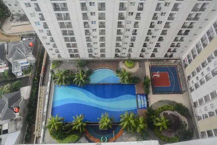Comfy And Tidy Studio At Cinere Resort Apartment — фото 1