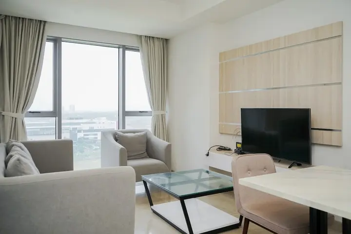 Legok: Fully Furnished With Comfortable Design 1Br At Branz Bsd City Apartment