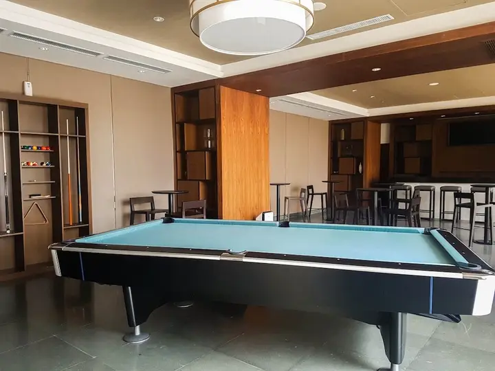 Fully Furnished With Comfortable Design 1Br At Branz Bsd City Apartment — фото 5