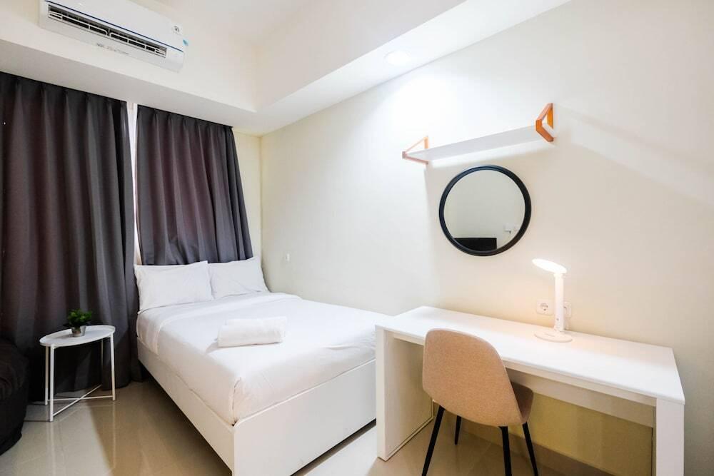 New And Nice Studio At Evenciio Margonda Apartment — фото 2