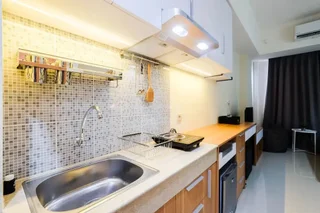Депок: New And Nice Studio At Evenciio Margonda Apartment