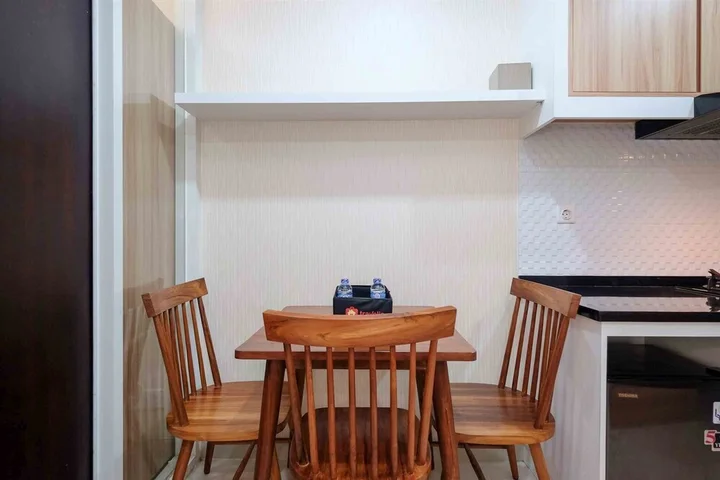Депок: Comfort And Minimalist 1Br At Atlanta Residences