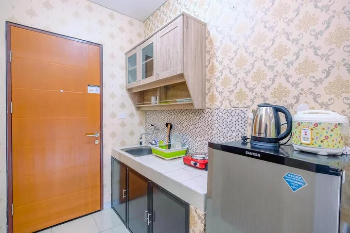 Депок: Classic Studio Room At Dave Apartment