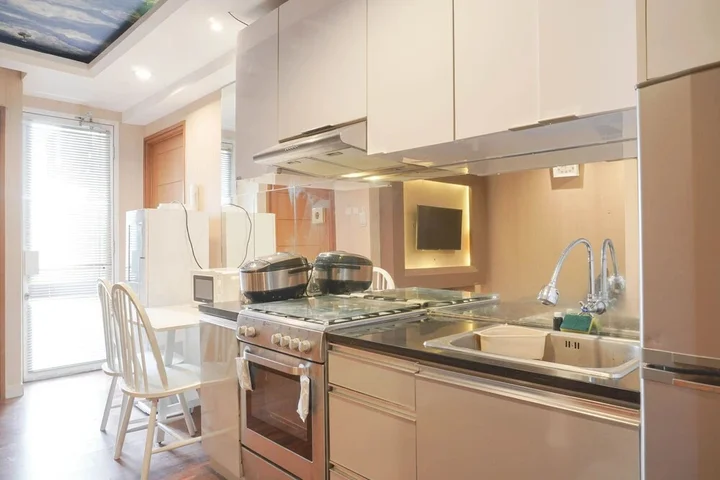 Депок: Combine 2Br At Cinere Bellevue Suites Apartment