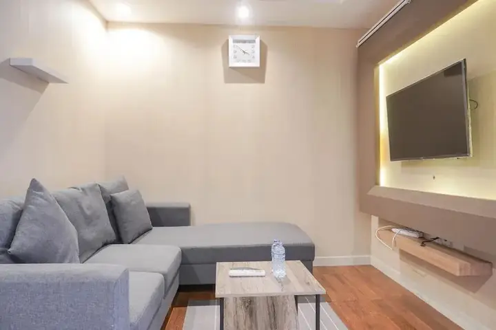 Combine 2Br At Cinere Bellevue Suites Apartment — фото 5