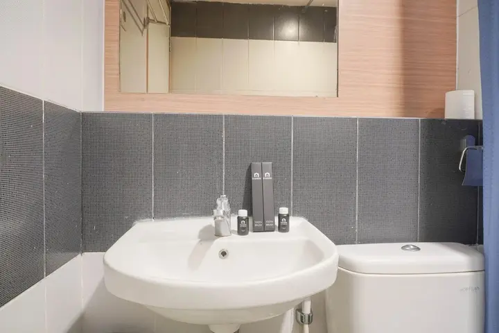 Депок: Combine 2Br At Cinere Bellevue Suites Apartment