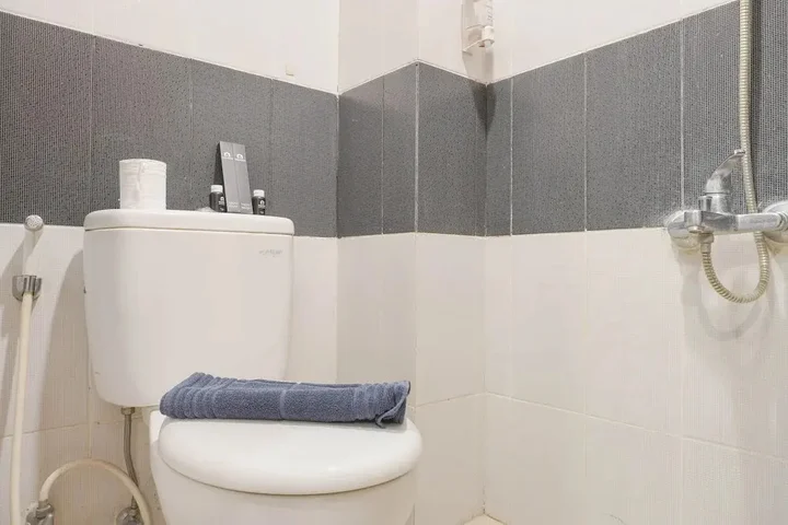 Депок: Combine 2Br At Cinere Bellevue Suites Apartment