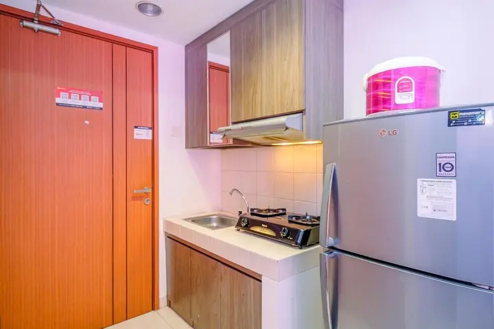 Депок: Comfort Studio At Margonda Residence 3 Apartment