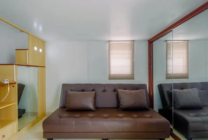 Strategic And Comfy Studio At Dave Apartment — фото 3