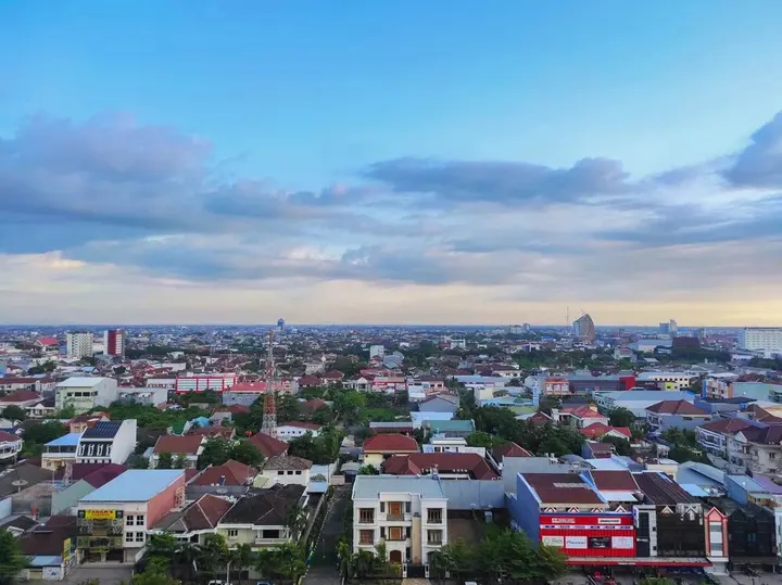 Макассар: Nice And Cozy Studio At Vida View Makassar Apartment
