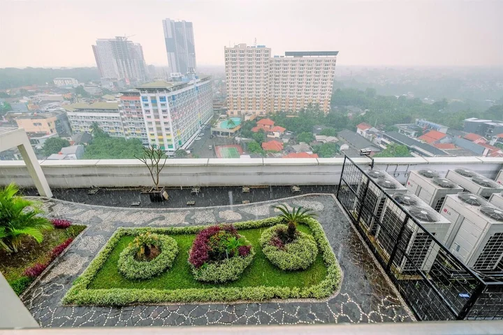 Депок: Nice 1Br Apartment At Atlanta Residence