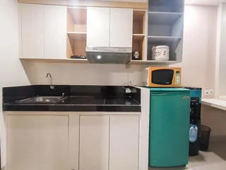 Депок: New and Modern Studio at Altuz Seturan Yogyakarta Apartment