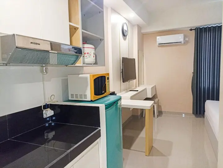 Депок: New and Modern Studio at Altuz Seturan Yogyakarta Apartment