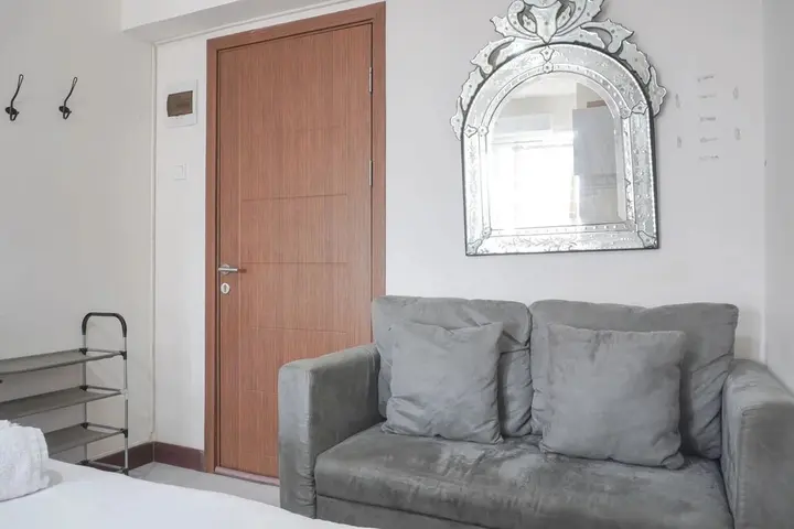 Депок: Warm And Tidy Studio At Cinere Resort Apartment