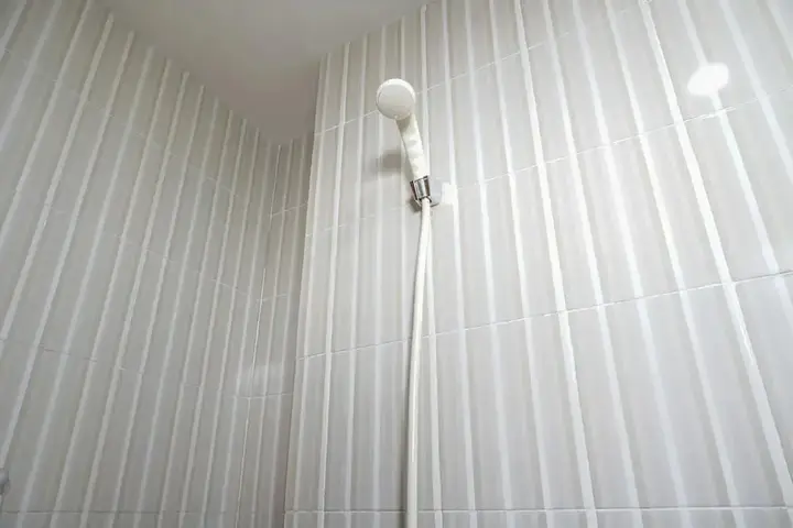 Депок: Warm And Tidy Studio At Cinere Resort Apartment