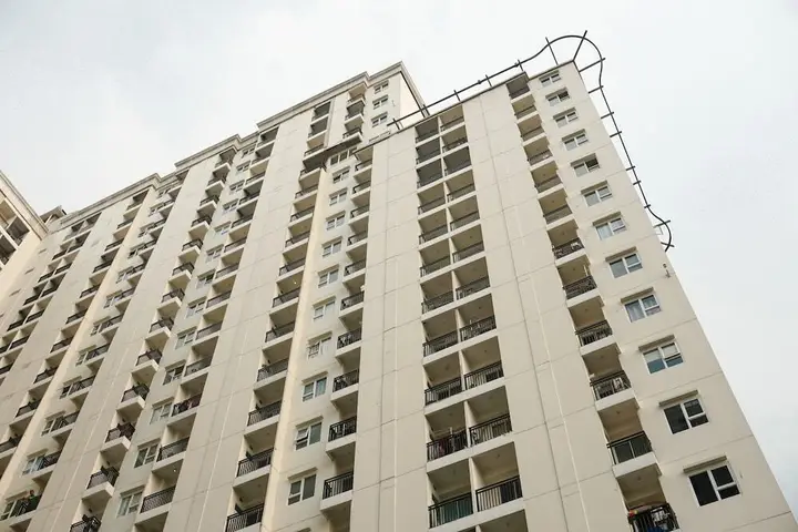 Warm And Tidy Studio At Cinere Resort Apartment — фото 1