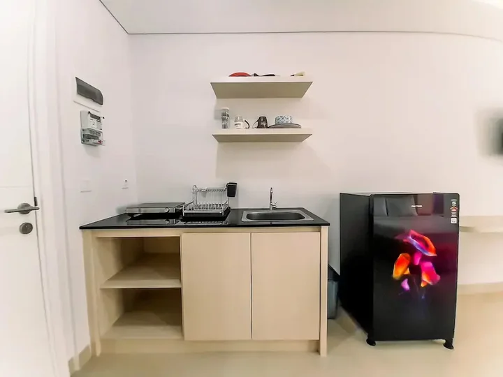 Депок: Cozy Studio Room At Barsa City Apartment