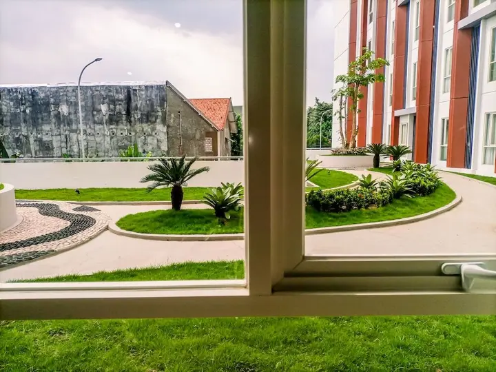 Депок: Cozy Studio Room At Barsa City Apartment