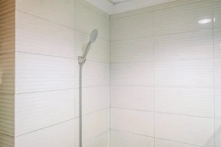 Депок: Comfortable And Tidy Studio At Margonda Residence 3 Apartment