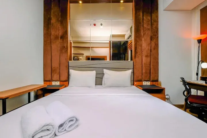 Депок: Minimalist Studio Room At Transpark Cibubur Apartment Near Shopping Center