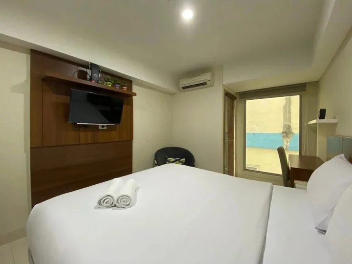 Семаранг: New And Homey Studio Apartment At Warhol (W/R) Residence