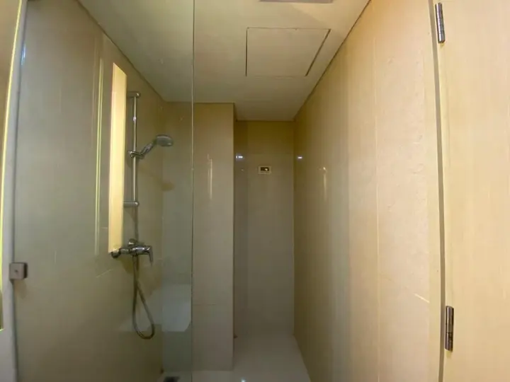 Семаранг: New And Homey Studio Apartment At Warhol (W/R) Residence