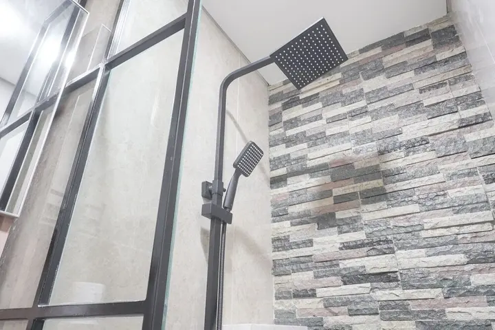 Депок: Modern And Comfy 3Br At Transpark Cibubur Apartment