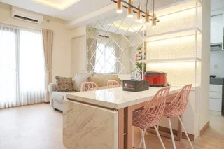 Депок: Modern And Comfy 3Br At Transpark Cibubur Apartment