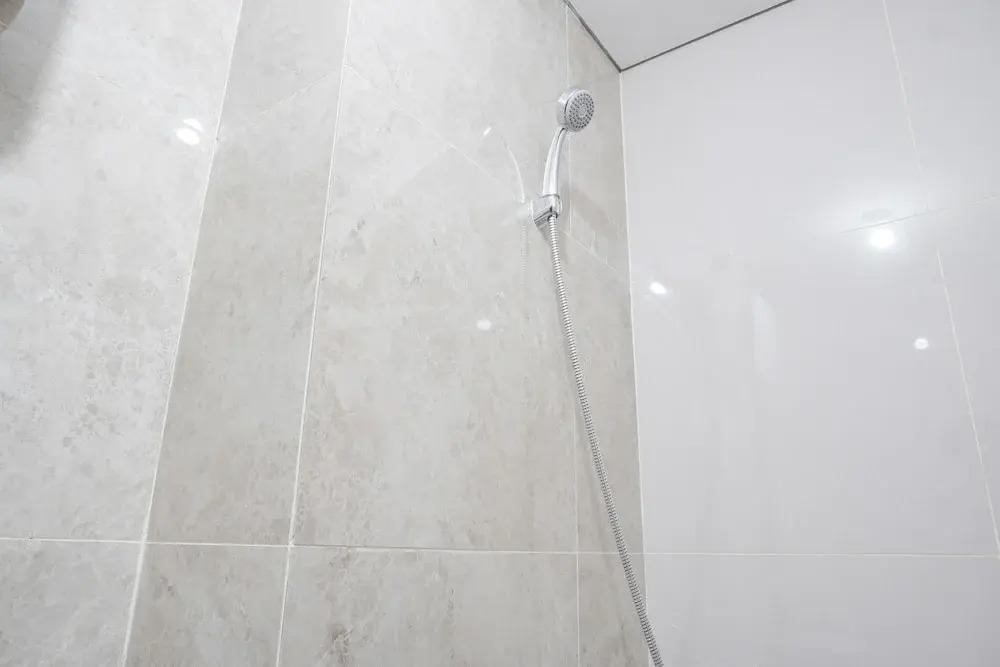 Депок: Nice Studio At 11Th Floor Transpark Cibubur Apartment