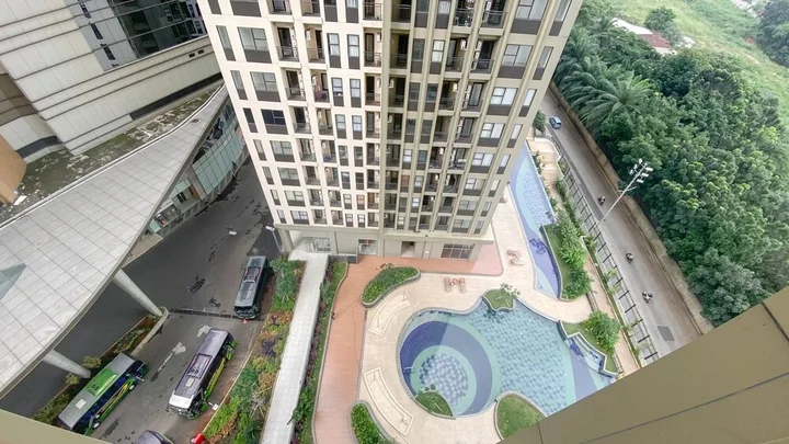 Депок: Nice Studio At 11Th Floor Transpark Cibubur Apartment