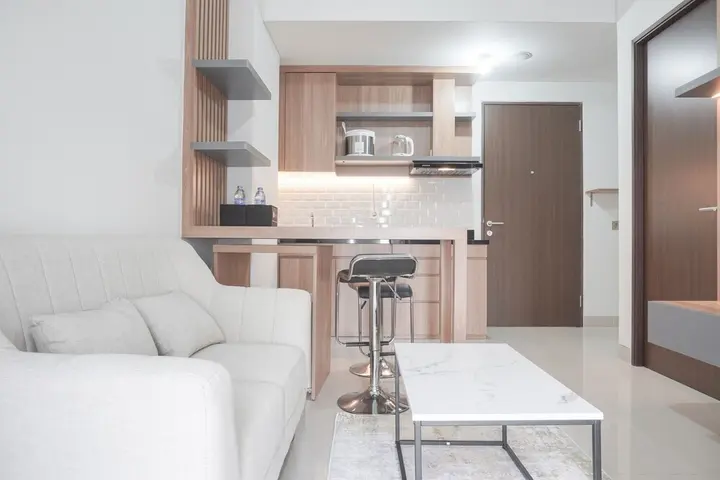 Депок: Luxurious 2Br At Transpark Cibubur Apartment