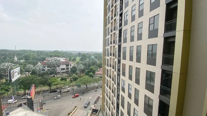 Депок: Luxurious 2Br At Transpark Cibubur Apartment