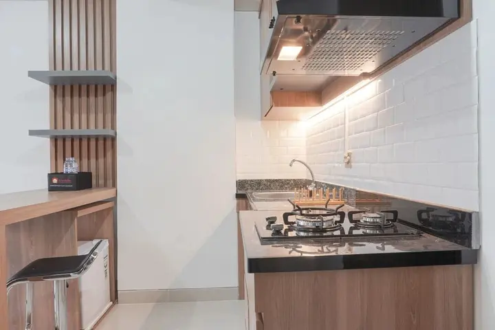 Депок: Luxurious 2Br At Transpark Cibubur Apartment