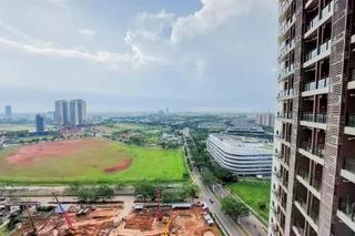 Legok: Simply And Restful Studio Apartment At Sky House Bsd