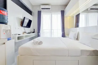 Legok: Simply And Restful Studio Apartment At Sky House Bsd
