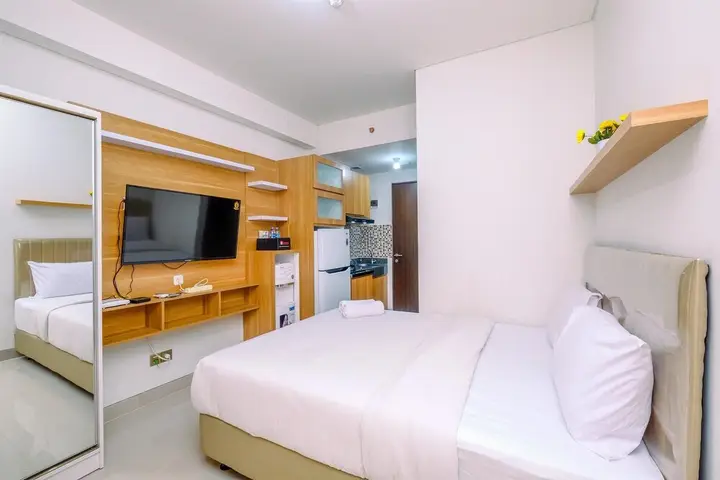 Minimalist And Comfort Living Studio At Transpark Cibubur Apartment — фото 6