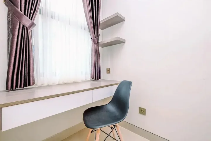 Депок: Nice Studio At 7Th Floor Transpark Cibubur Apartment