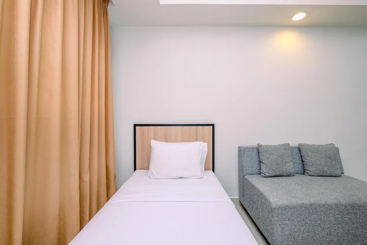 Депок: Minimalist Designed Studio At Evenciio Margonda Apartment
