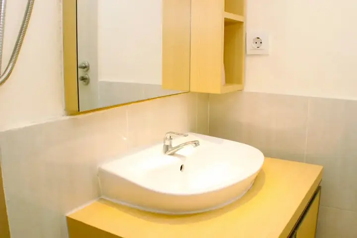 Сибату: Minimalist With Cozy Design 2Br At Meikarta Apartment