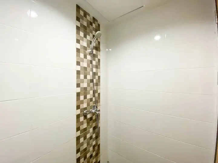 Семаранг: Comfort And Cozy Stay 1Br At The Alton Apartment