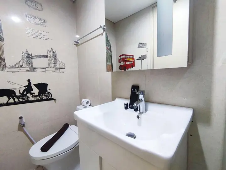Семаранг: New Furnished Studio Room Apartment At Warhol (W/R) Residences