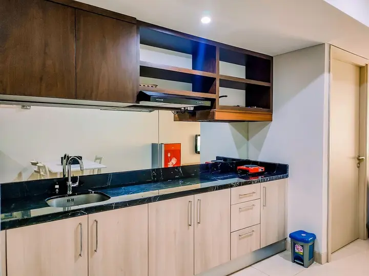 Семаранг: Cozy And Comfort Stay 1Br Apartment At Warhol (W/R) Residences